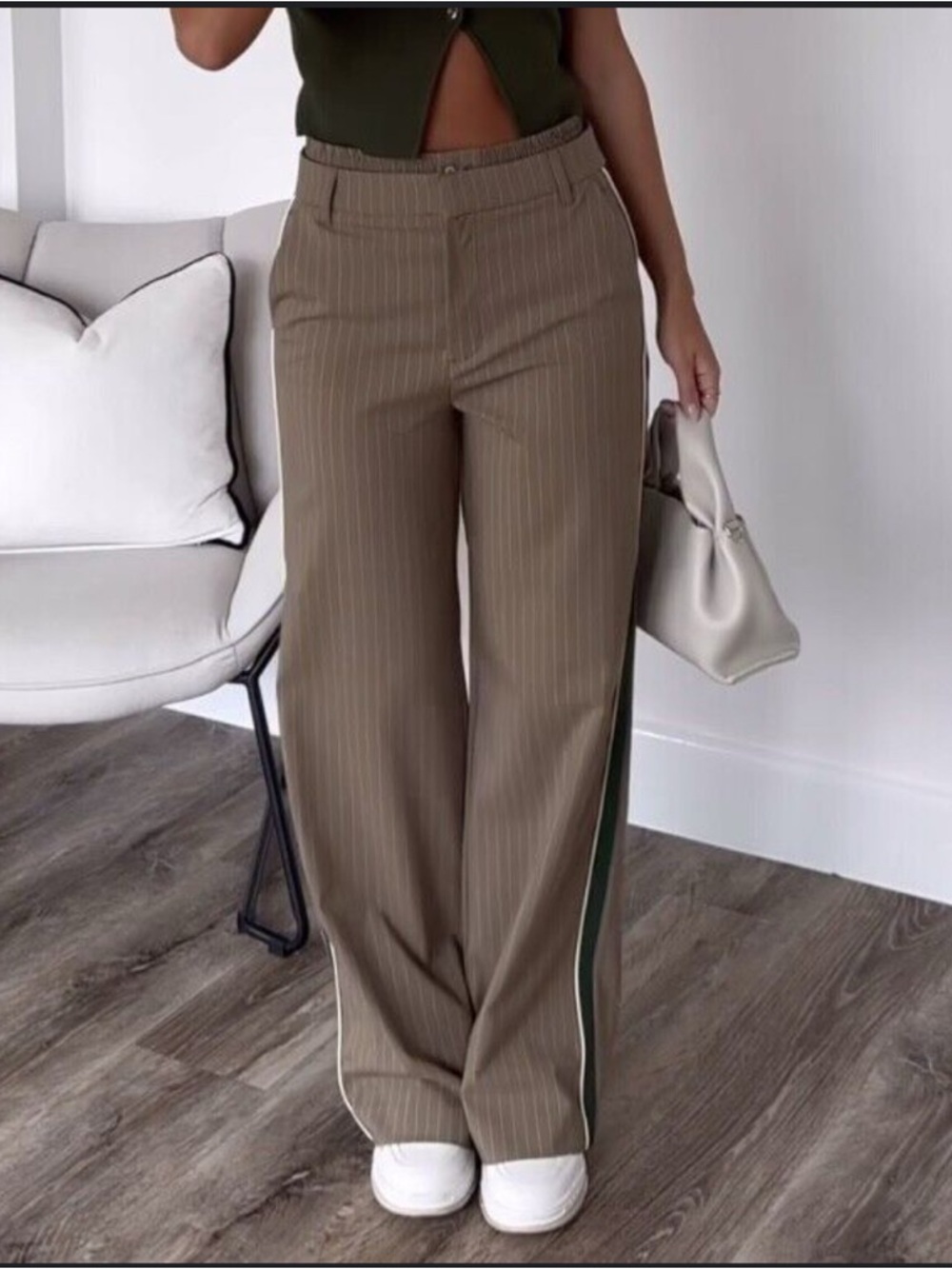 ZARA Pinstripe trousers with boxer detail tan/white/green pants Size M